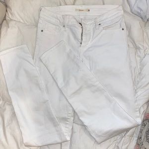 White Levi Skinny Jeans